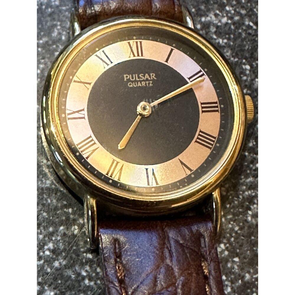Vintage Pulsar Ladies Watch, V810-0270 RO Gold Tone Brown Leather Strap